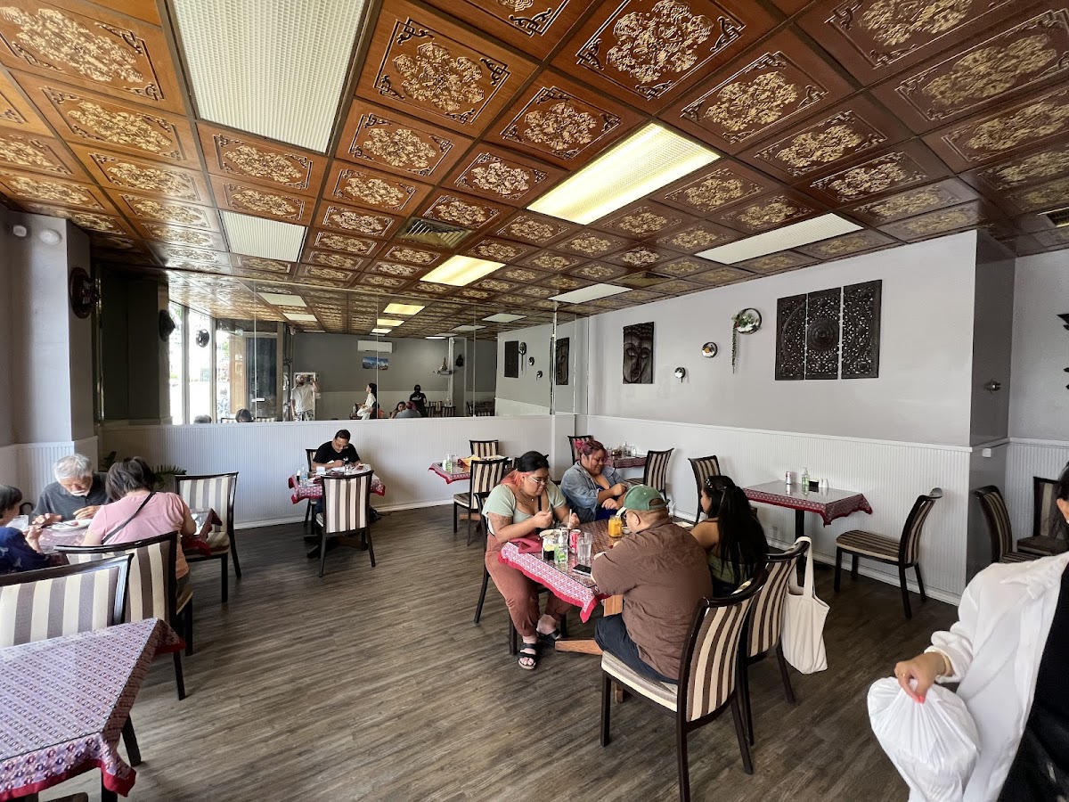Spice Up House of Indian Cuisine